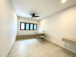Seletar Hills Estate (D28), Terrace #596499951